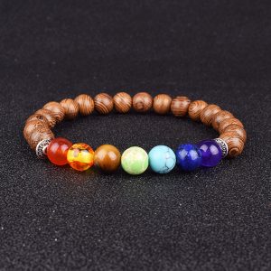 Bracelet en bois 7 chakras