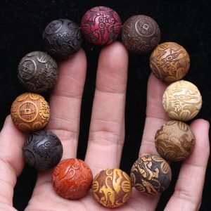 Bracelet en bois naturel multicolore