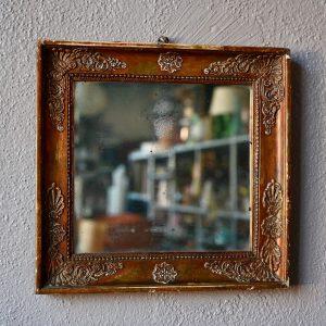 Petit miroir patiné