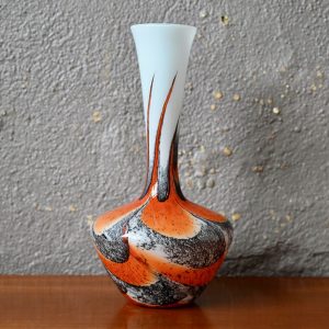 Vase en verre Opaline de Florence